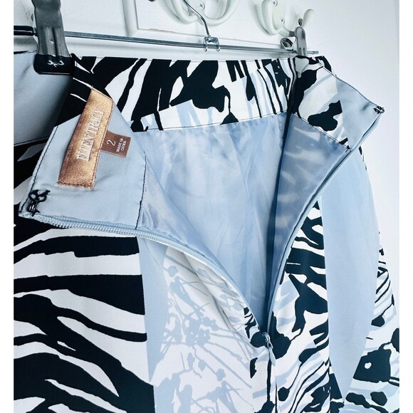 Ellen Tracy Women’s Size 2 Skirt Geometric Print Blue Black White Pockets clean - Picture 8 of 9